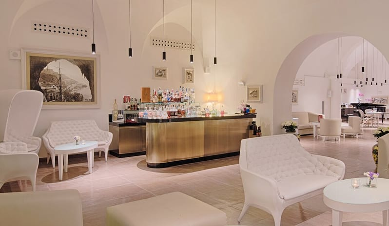 NH COLLECTION - DEI CAPPUCCINI BAR